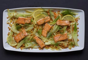 Stekt laks med linsesalat med fennikel